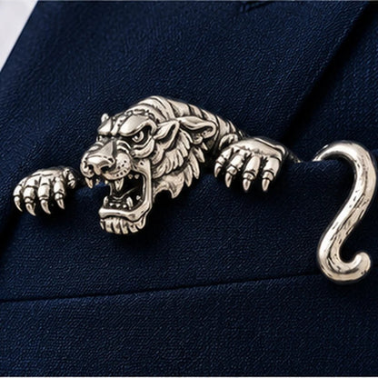 🔥😍Artistic Animal Lapel Pin – A Distinctive Accent for Refined Looks
