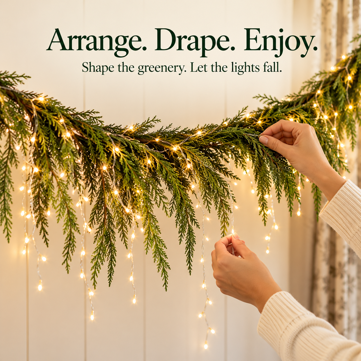 🎄Christmas EverGreen™ Holiday Garland — ✨Turn Empty Spaces Into Holiday Magic